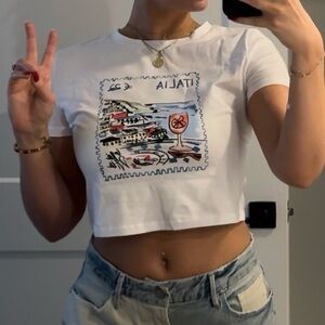 Women’s Graphic Italian Y2K Cropped Tee
